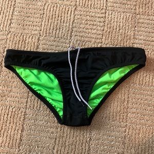 Black Jolyn Andy Bottoms